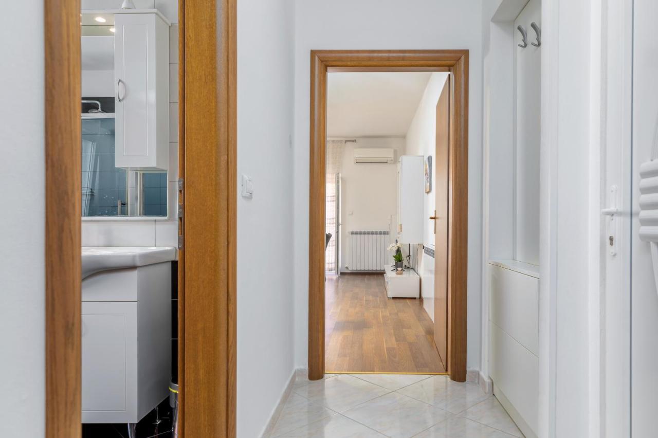 Apartman Vera Pula Exterior photo